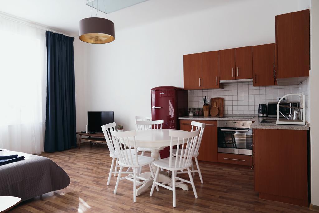 Apartment Gesse Jirsikova Prague Exterior photo